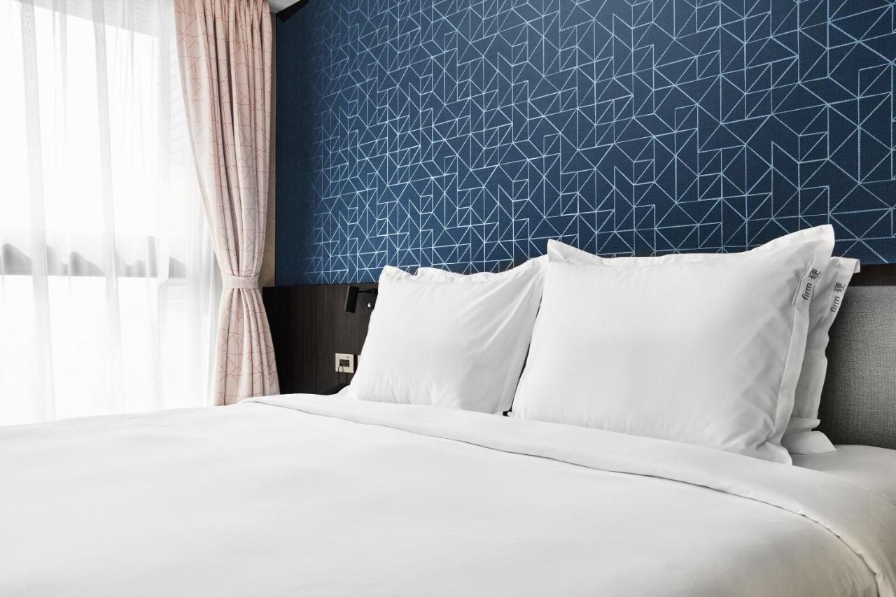 Holiday Inn Express Kaohsiung Love River By Ihg Esterno foto