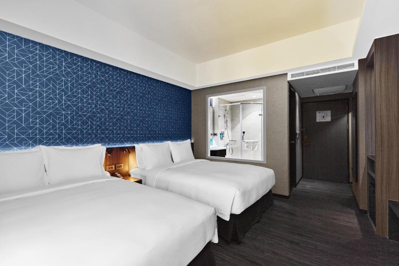 Holiday Inn Express Kaohsiung Love River By Ihg Esterno foto